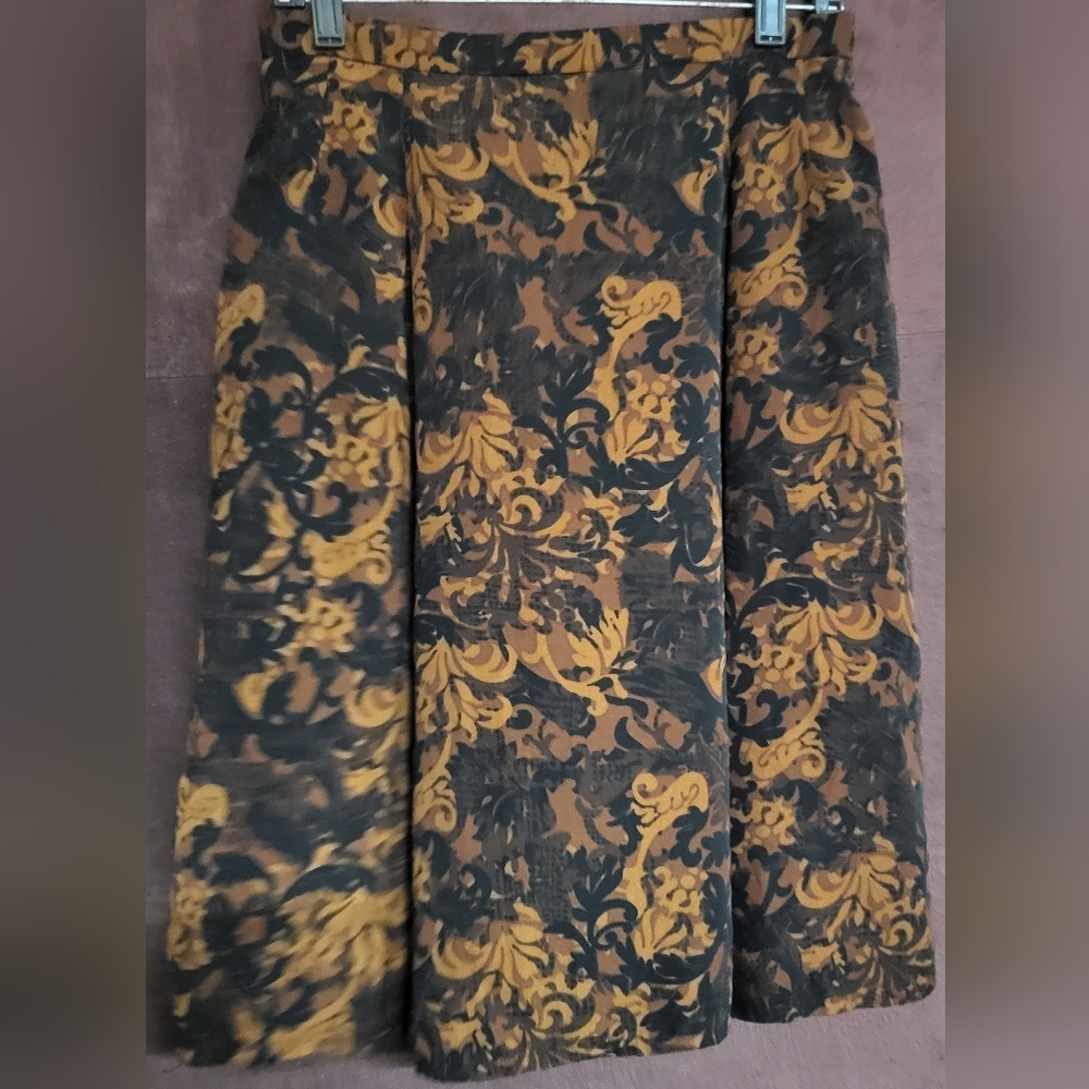 Ladies Size 12 Skirt By R&K Originals Vintage